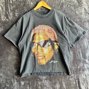 Dennis Rodman Apparel T-Shirt Size Large